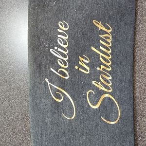 "I believe in Stardust" gray night shirt with colorful sparkles
